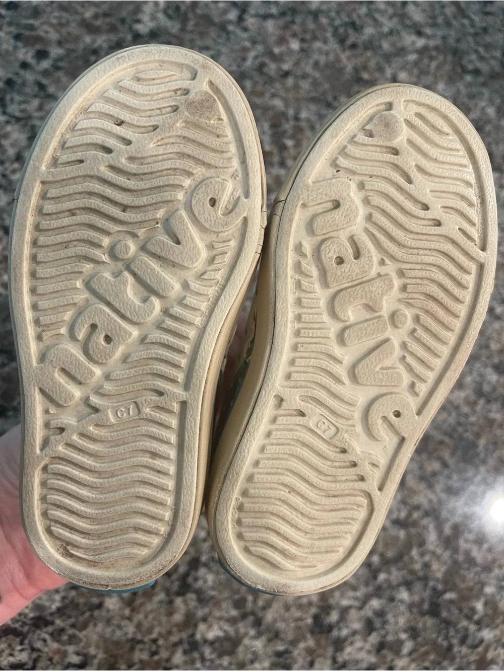 Native Kids Slip-On Water Shoes in Cream | size C7